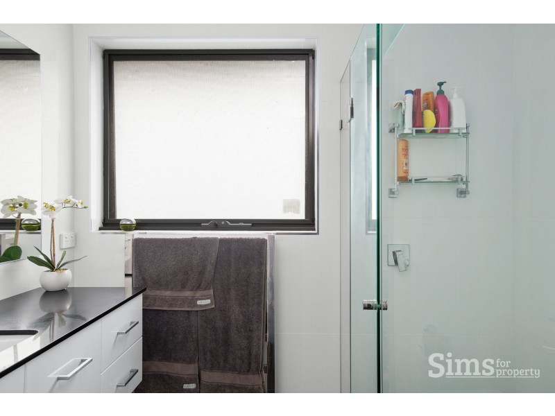 42 Lakeside Drive, Kings Meadows TAS 7249