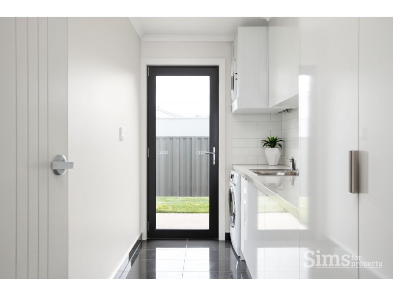 42 Lakeside Drive, Kings Meadows TAS 7249