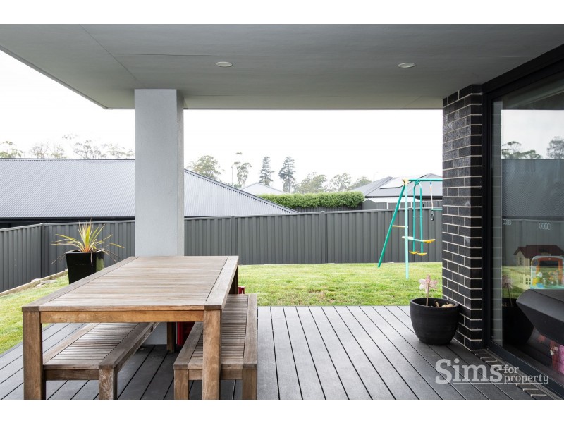 42 Lakeside Drive, Kings Meadows TAS 7249