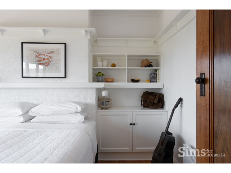 9 Trotsford Crescent, Newstead TAS 7250