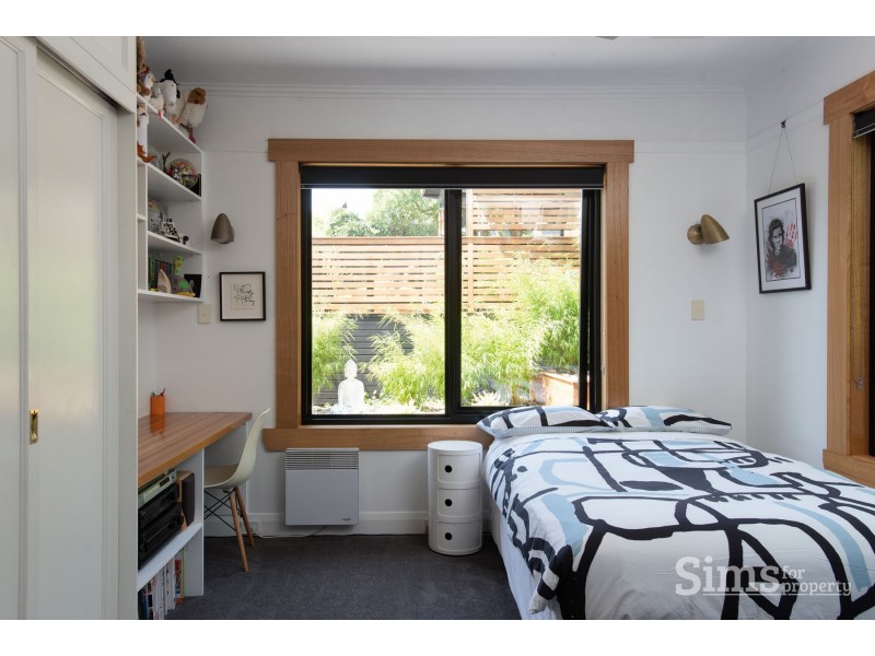 9 Trotsford Crescent, Newstead TAS 7250