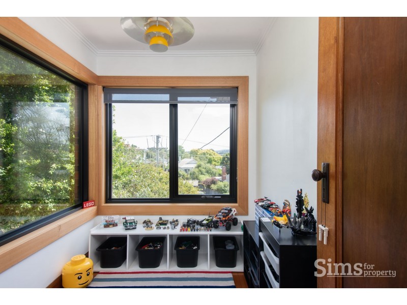 9 Trotsford Crescent, Newstead TAS 7250