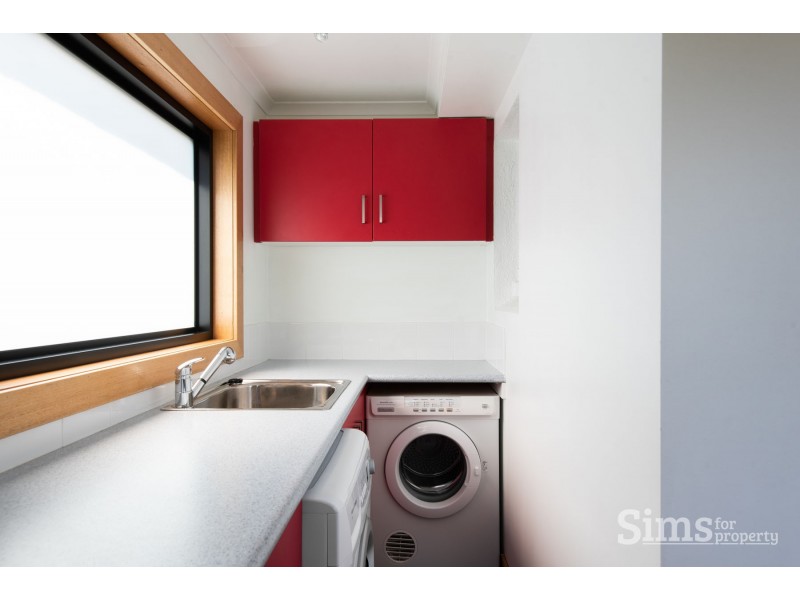 9 Trotsford Crescent, Newstead TAS 7250