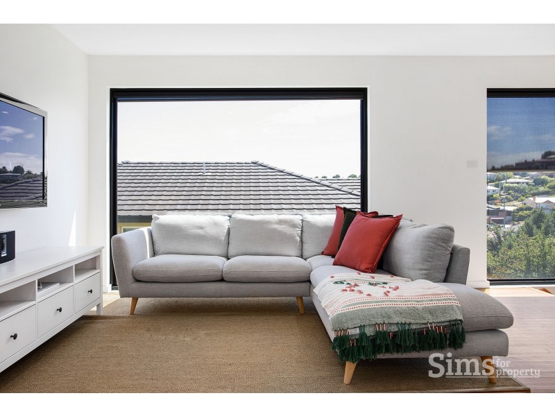 17 Leonard Street, South Launceston TAS 7249