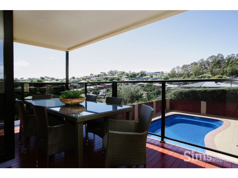 17 Leonard Street, South Launceston TAS 7249
