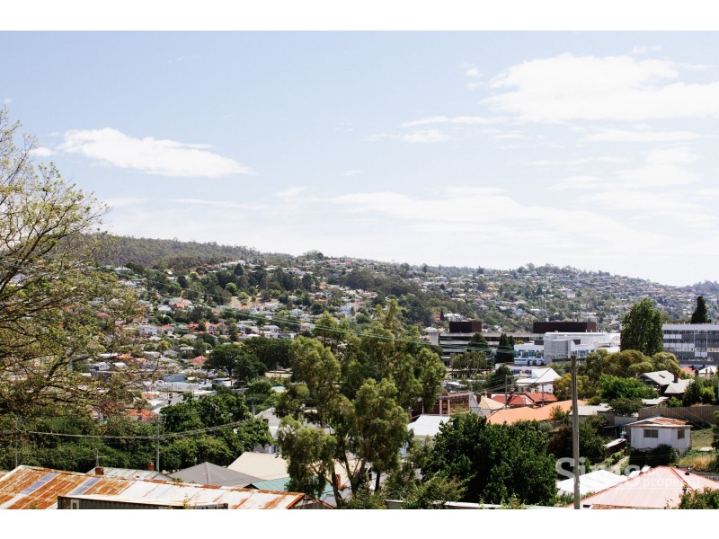 17 Leonard Street, South Launceston TAS 7249