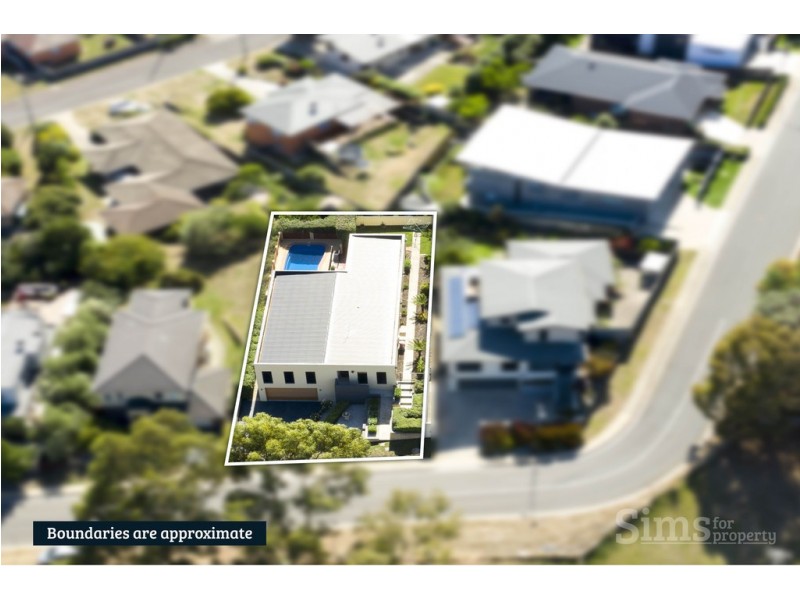 17 Leonard Street, South Launceston TAS 7249
