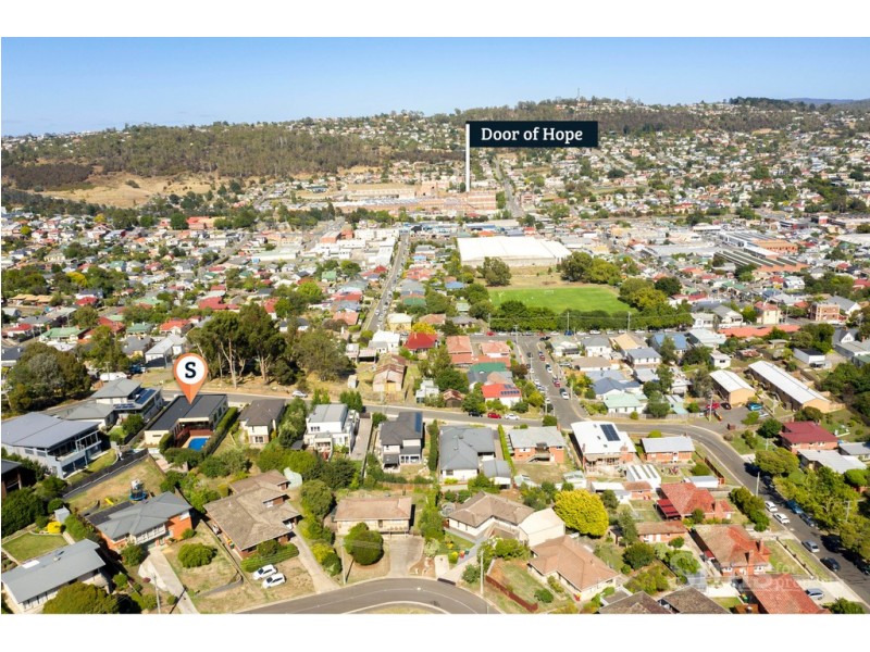 17 Leonard Street, South Launceston TAS 7249