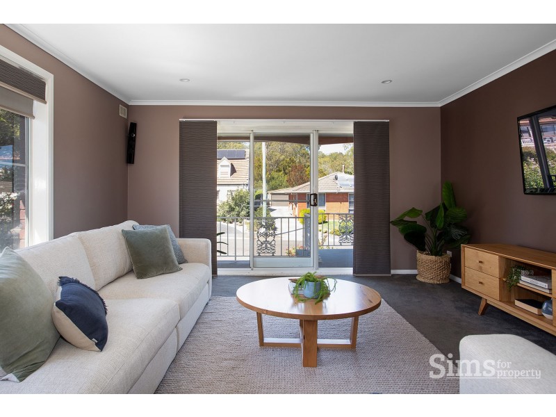 11 Heathfield Street, Norwood TAS 7250