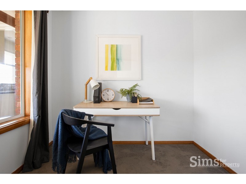 11 Heathfield Street, Norwood TAS 7250