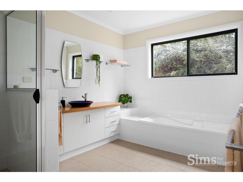 40 Beach Road, Legana TAS 7277