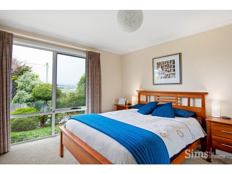 302 Penquite Road, Norwood TAS 7250