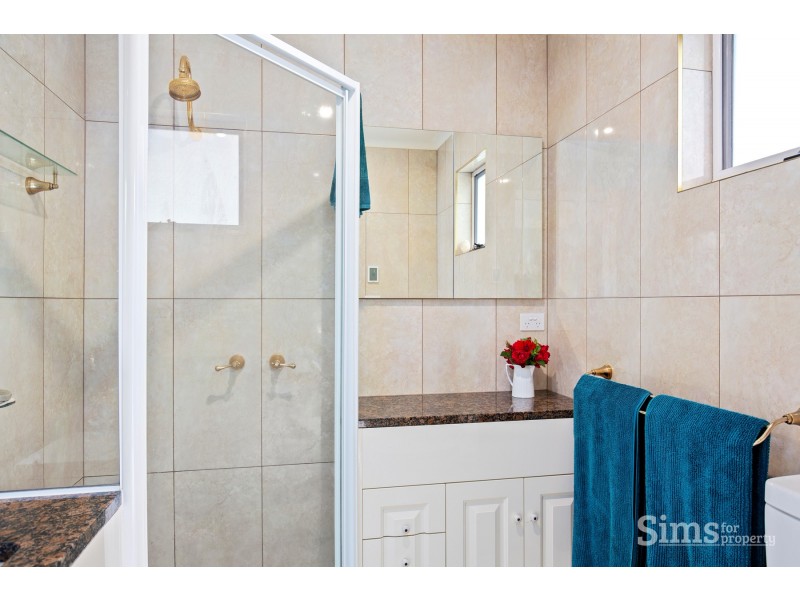 302 Penquite Road, Norwood TAS 7250