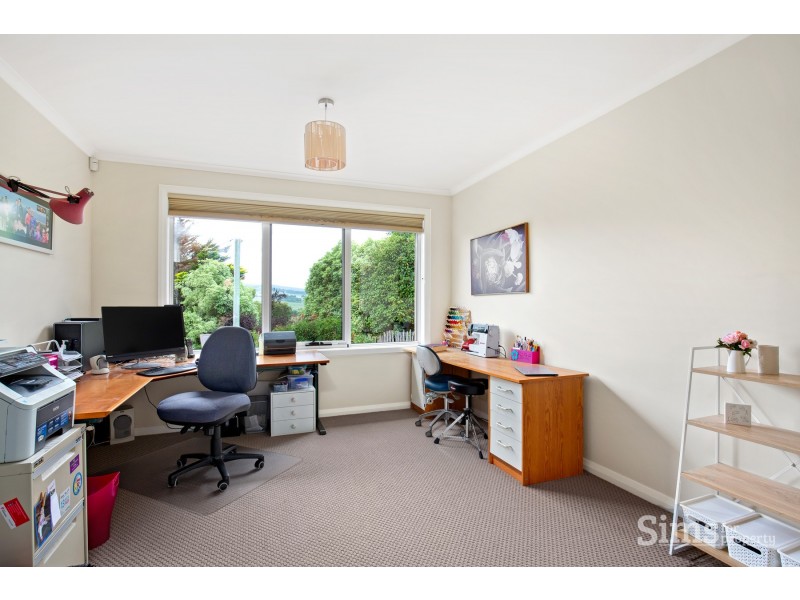 302 Penquite Road, Norwood TAS 7250