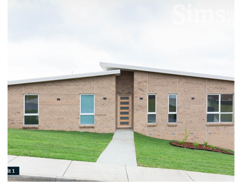 1/4 Asgard Place, Prospect Vale TAS 7250