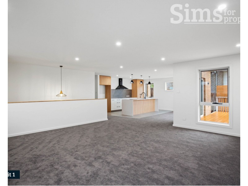1/4 Asgard Place, Prospect Vale TAS 7250