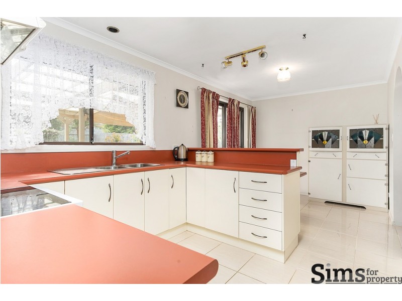 22 Vermeer Avenue, Newnham TAS 7248