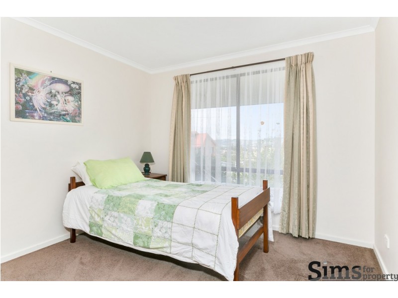 22 Vermeer Avenue, Newnham TAS 7248