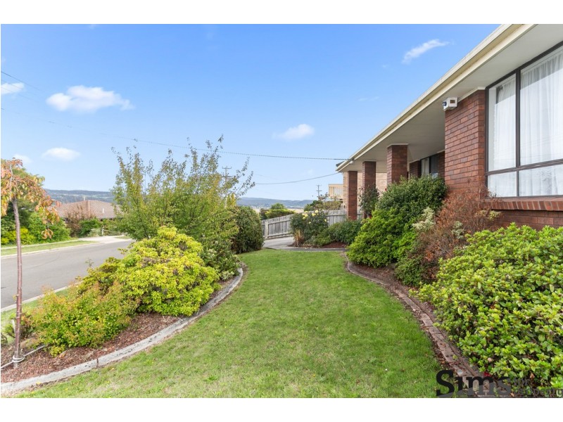 22 Vermeer Avenue, Newnham TAS 7248