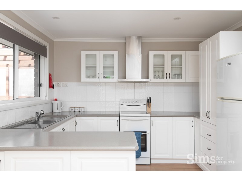 9 Burswood Terrace, Prospect Vale TAS 7250