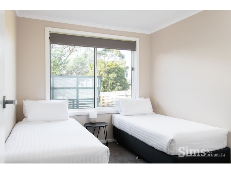 9 Burswood Terrace, Prospect Vale TAS 7250