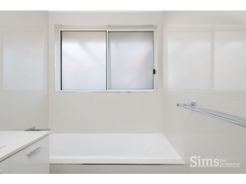 9 Burswood Terrace, Prospect Vale TAS 7250