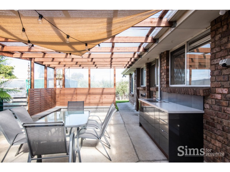 9 Burswood Terrace, Prospect Vale TAS 7250