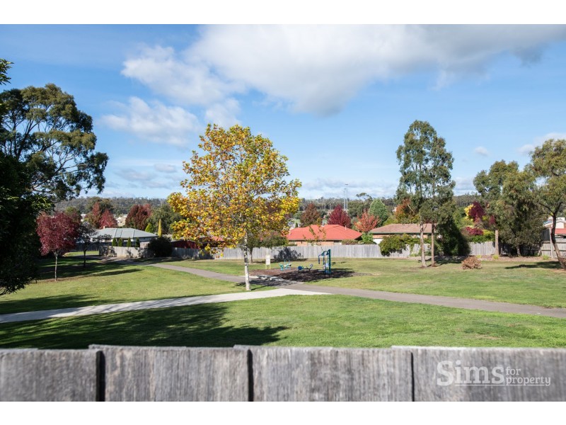 9 Burswood Terrace, Prospect Vale TAS 7250