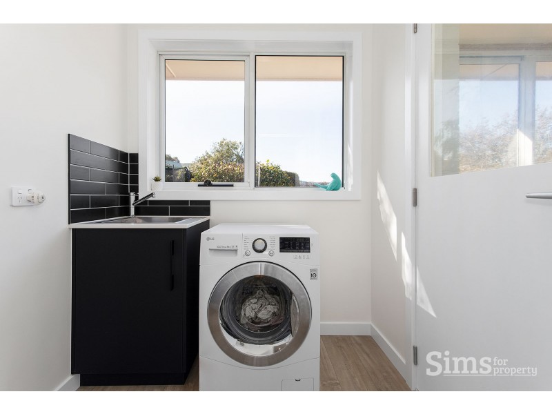 4 Wayne Place, Youngtown TAS 7249