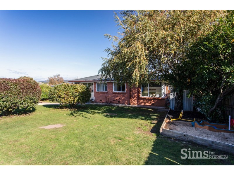4 Wayne Place, Youngtown TAS 7249