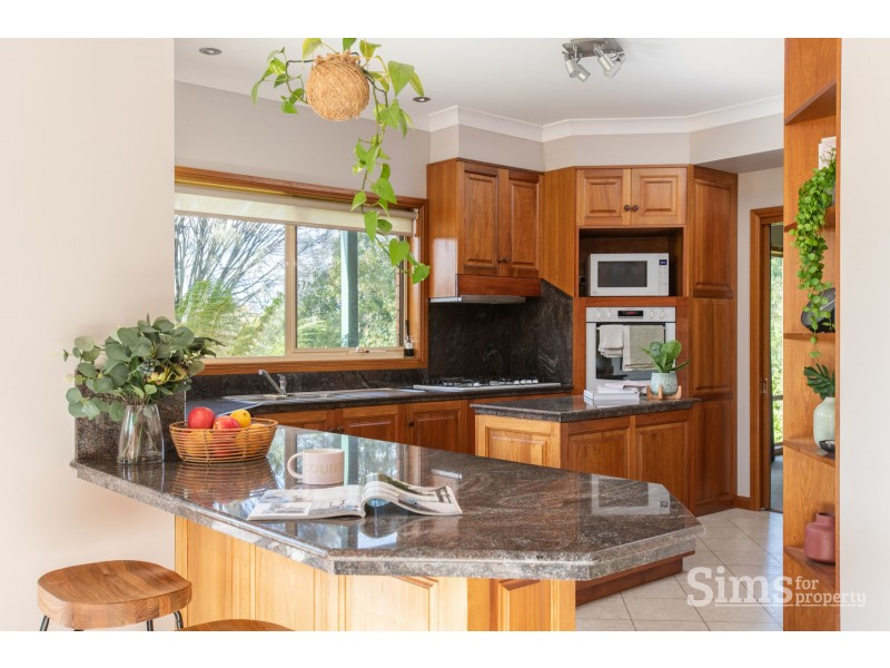 7 Penwood Close, Norwood TAS 7250