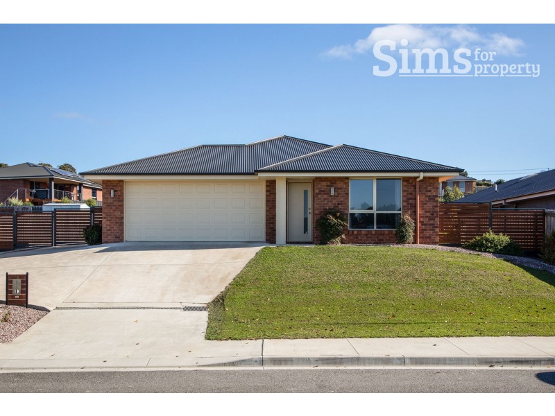 16 Dowerin Drive, Legana TAS 7277