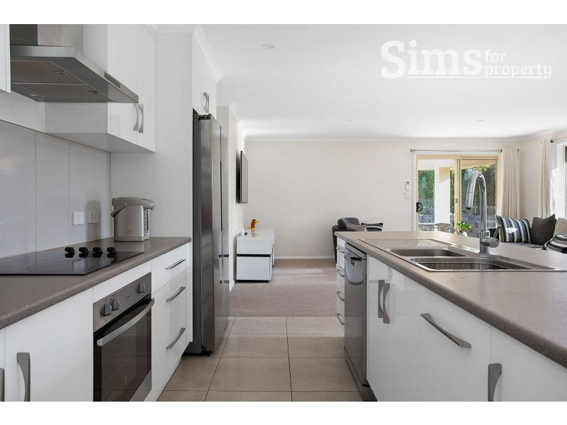 16 Dowerin Drive, Legana TAS 7277