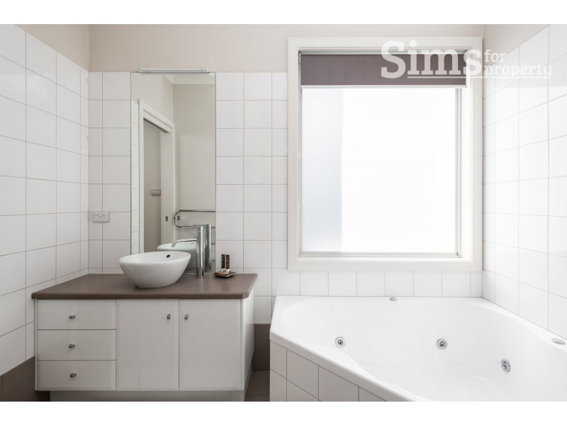 46 Landsborough Avenue, Newstead TAS 7250