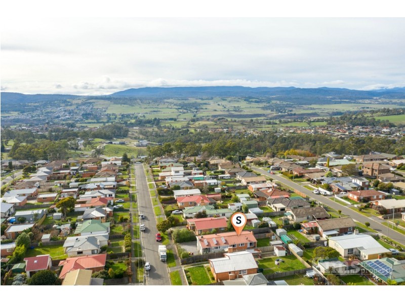 2/10 Kelvin Street, Youngtown TAS 7249