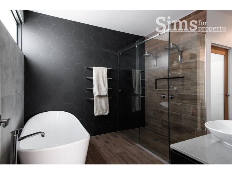 2 Bevel Court, Kings Meadows TAS 7249