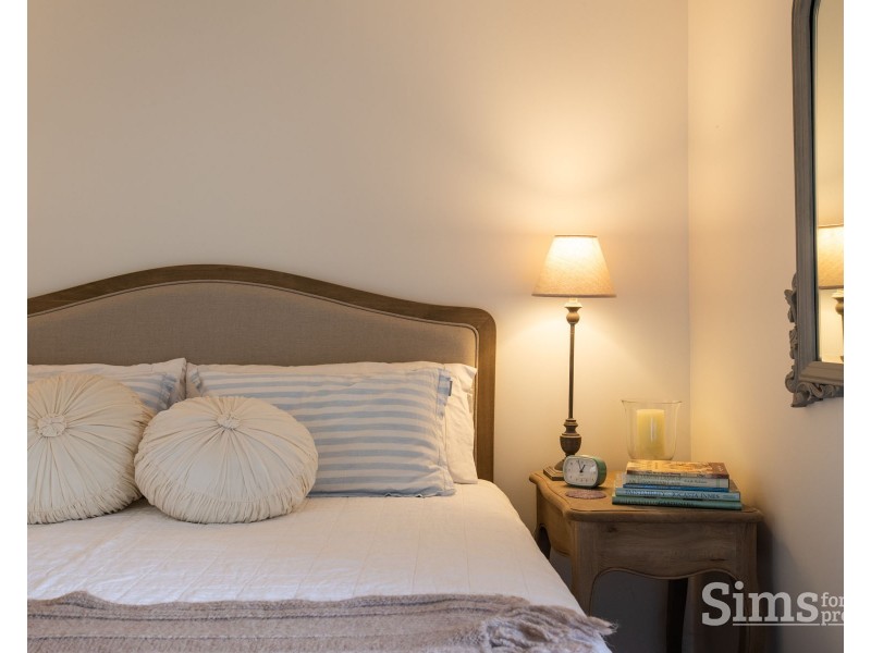4 St James Close, Newstead TAS 7250