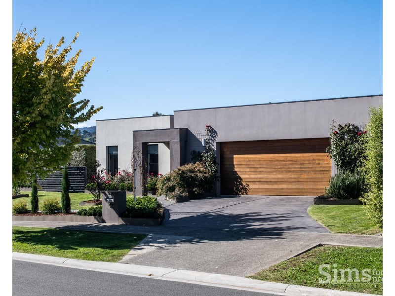 4 St James Close, Newstead TAS 7250