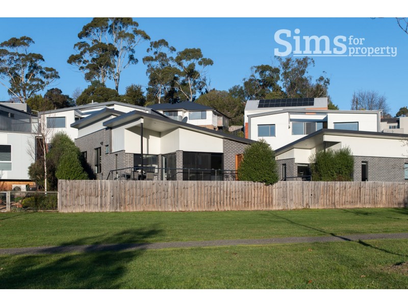 2/26 Eldonhurst Drive, Newstead TAS 7250