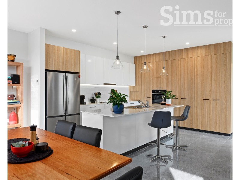 9/54 Landsborough Avenue, Newstead TAS 7250