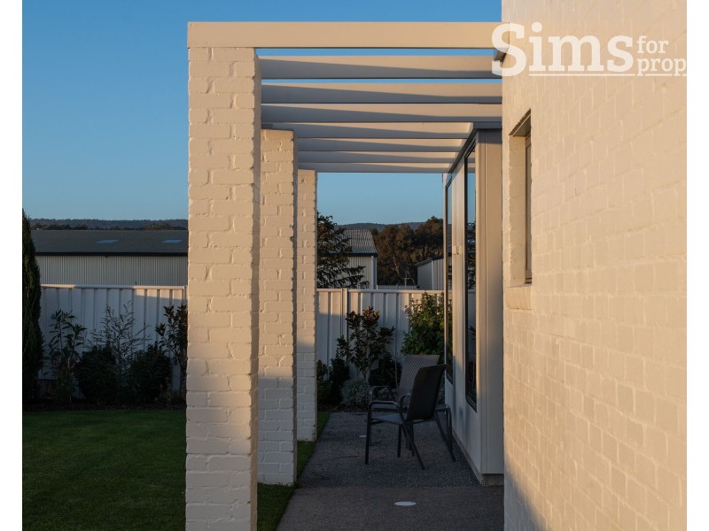 9/54 Landsborough Avenue, Newstead TAS 7250