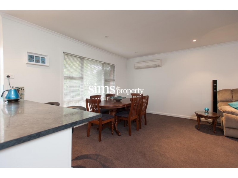 2/10 Kelvin Street, Youngtown TAS 7249