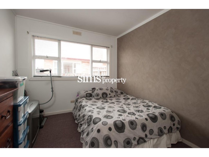 2/10 Kelvin Street, Youngtown TAS 7249