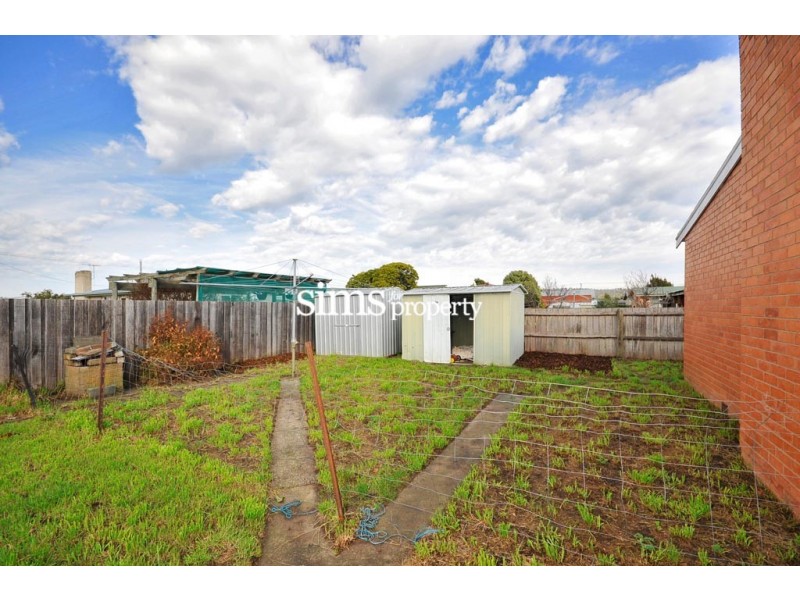 2/10 Kelvin Street, Youngtown TAS 7249