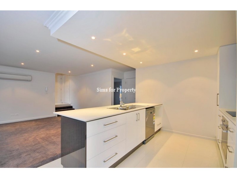 6/161 Alanvale Road, Newnham TAS 7248