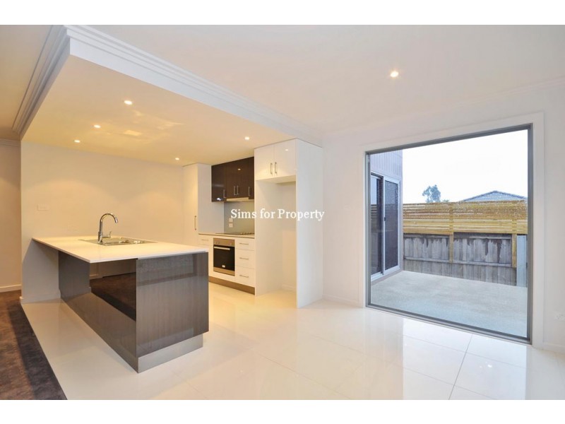 6/161 Alanvale Road, Newnham TAS 7248