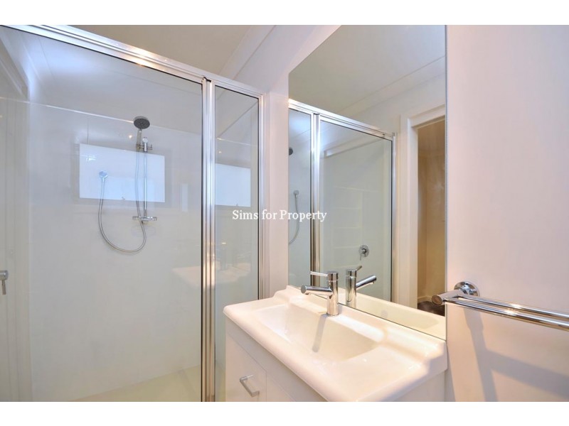 6/161 Alanvale Road, Newnham TAS 7248