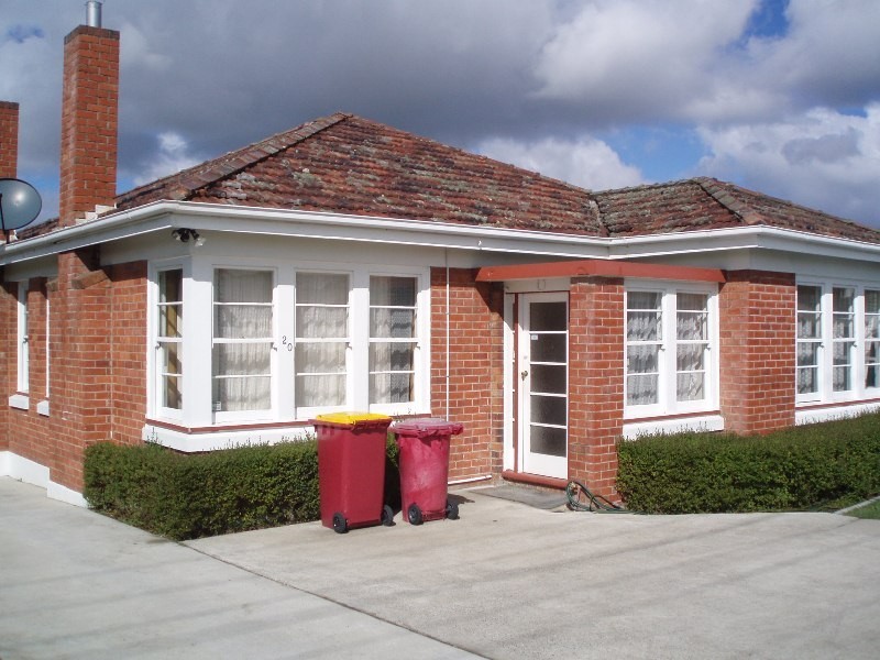 1/20 Vermont Road, Mowbray TAS 7248