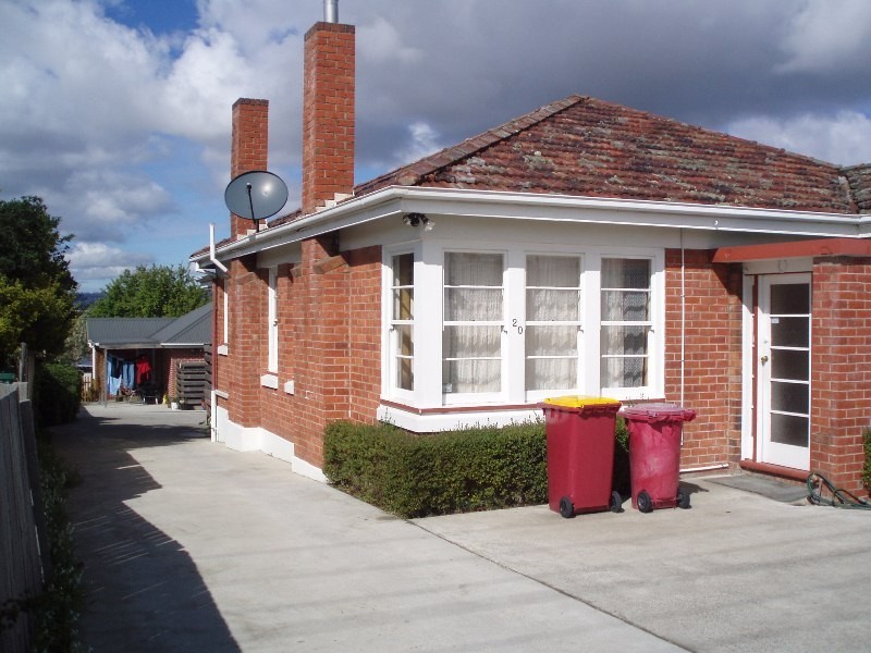 1/20 Vermont Road, Mowbray TAS 7248