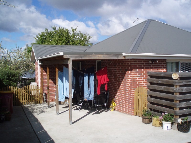 2/20 Vermont Road, Mowbray TAS 7248